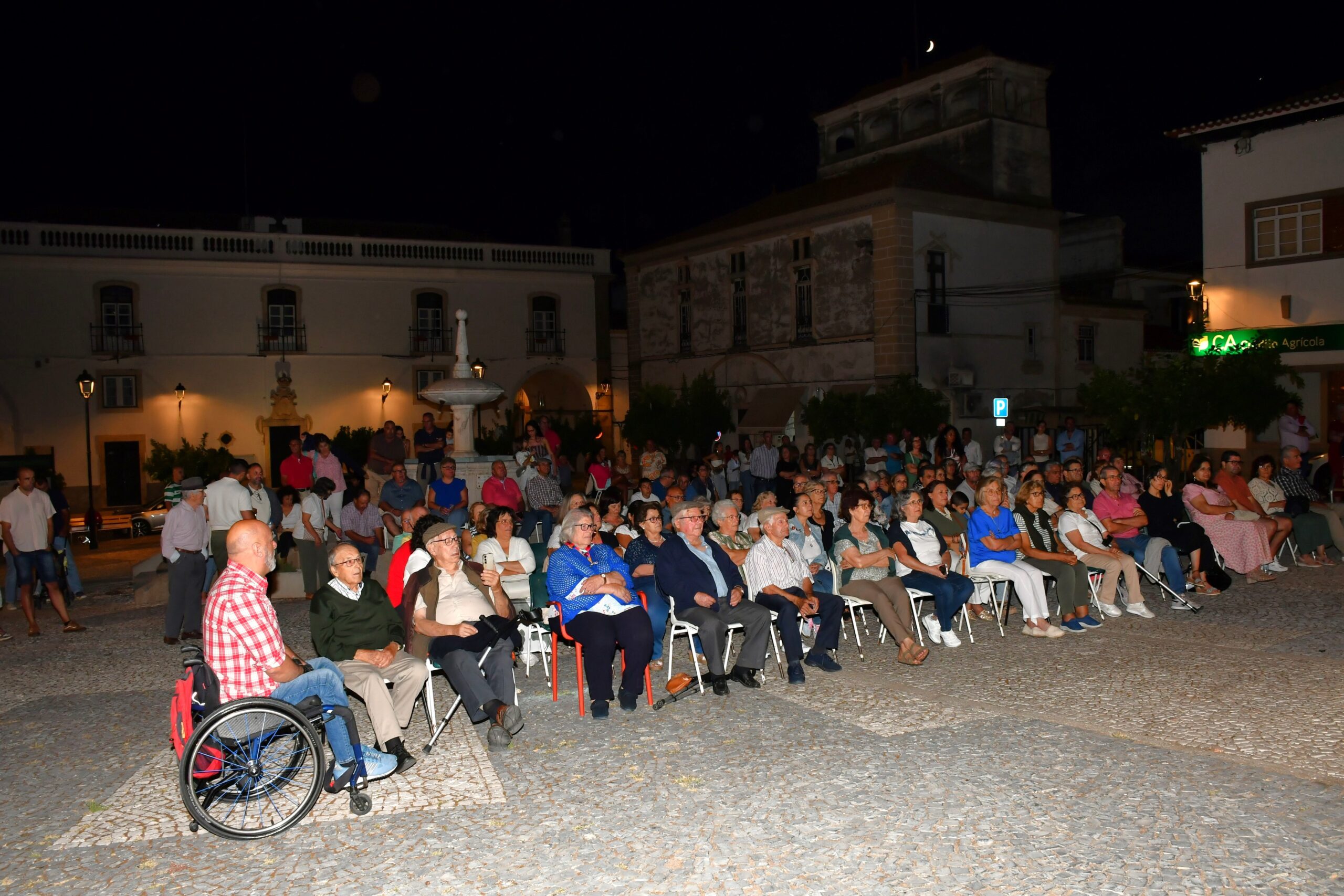 2026-07-21-foto-noites-na-praca-continuam-a-animar-seroes-(128)