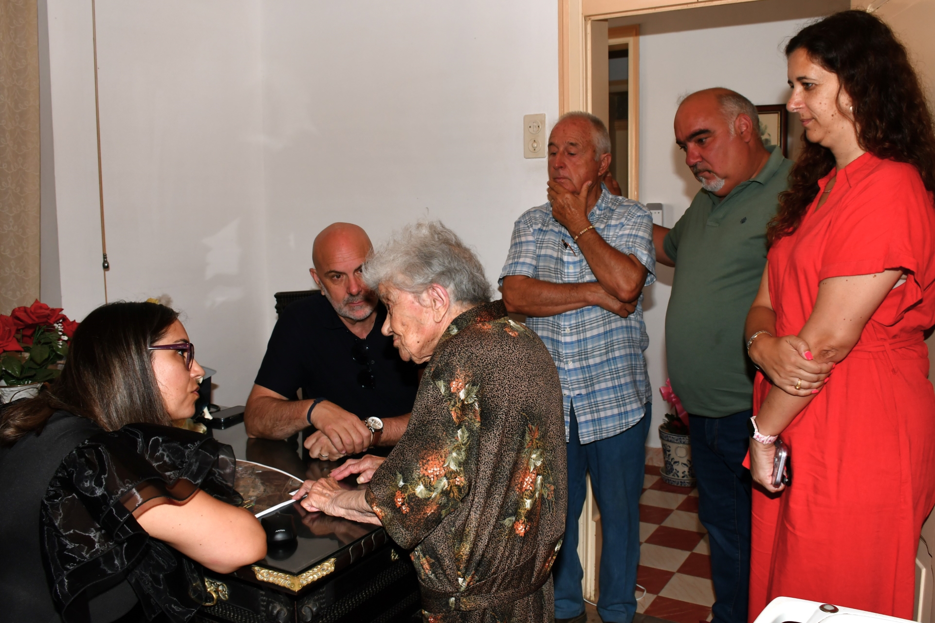 2026-07-29-foto-municipio-consegue-acordo-para-legalizar-uso-de-terrenos-(101)