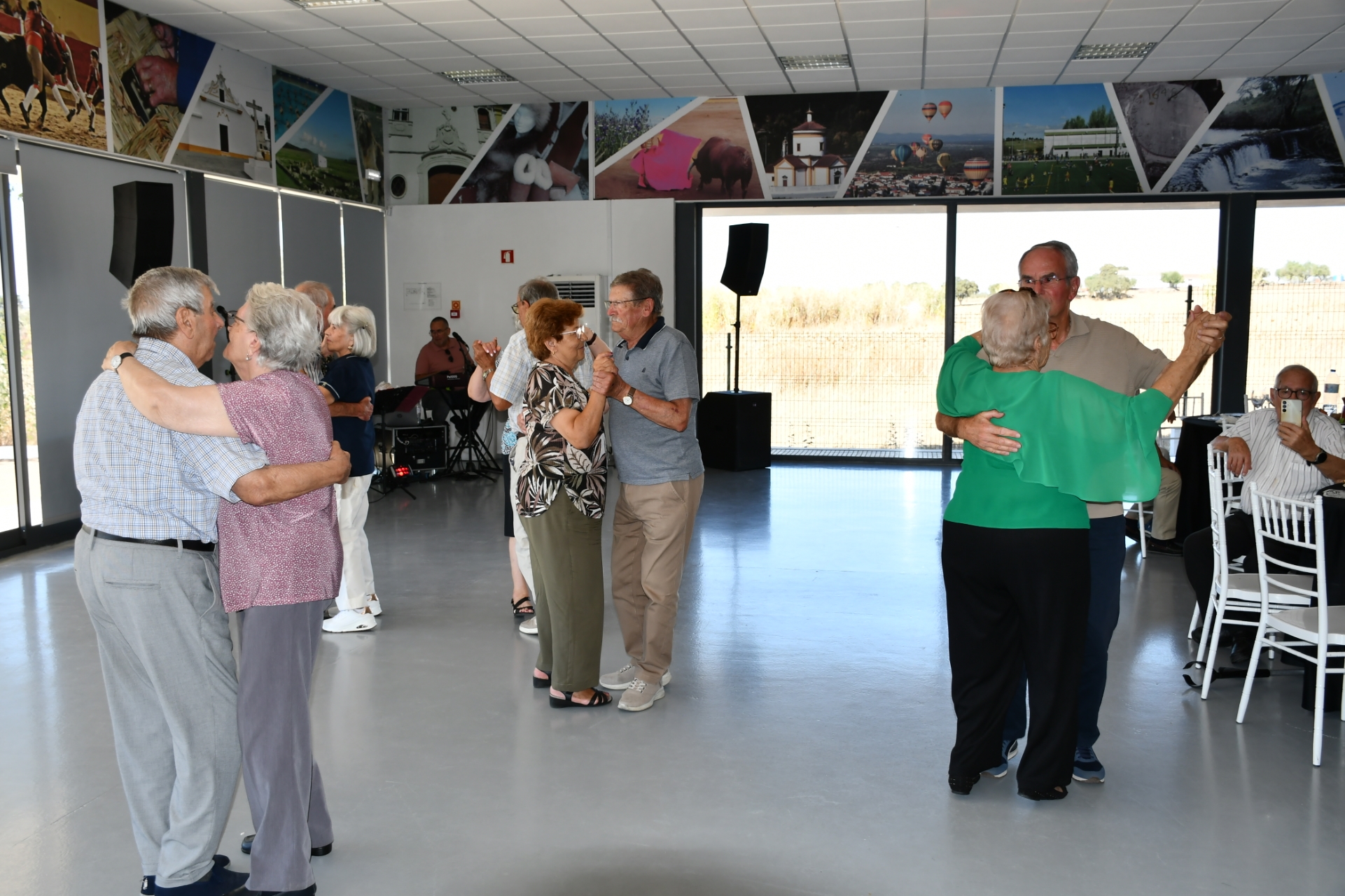 2026-09-14-foto-municipio-homenageia-combatentes-em-convivio-anual-(21)