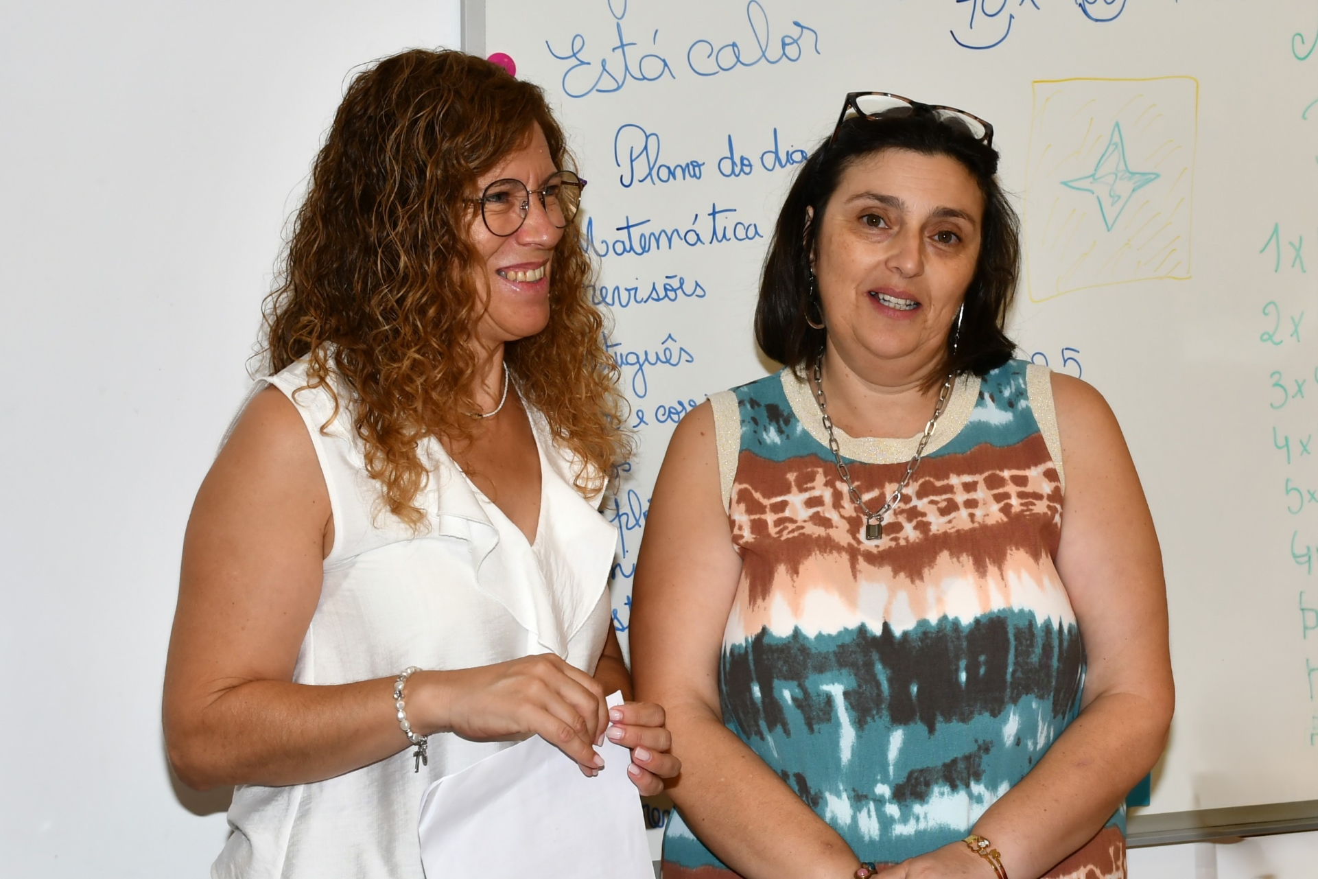 2026-09-18-foto--município-oferece-livros-de-fichas-(107)