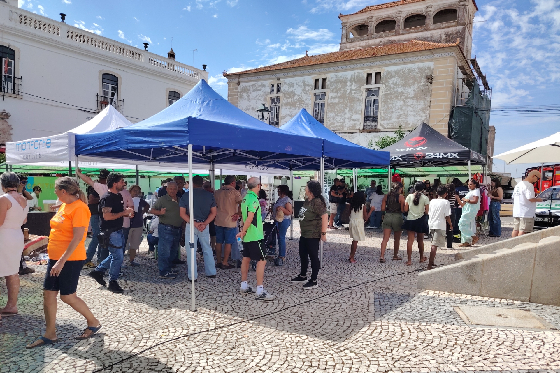 2026-10-07-foto-dia-das-associacoes-(100)