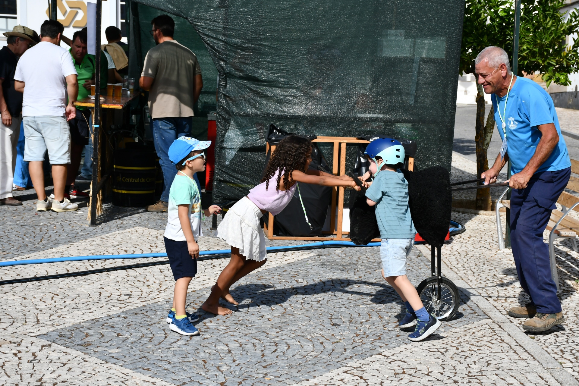 2026-10-07-foto-dia-das-associacoes-(156)